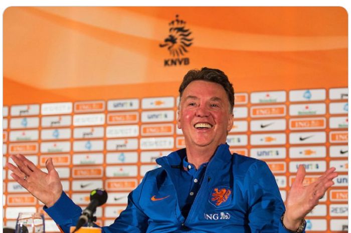 Pelatih timnas Belanda, Louis van Gaal.