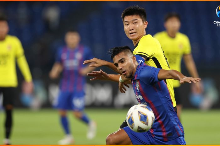 Perwakilan Klub Malaysia, Johor Darul Takzim, saat membantai tim asal China, Guangzhou FC, dengan skor 5-0 pada Jumat (15/4/2022)
