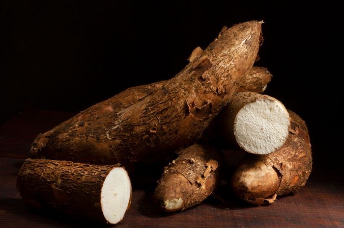 Nyaris Enggak Ada yang Tahu, Singkong Ternyata Bisa Bikin Wajah Glowing ...