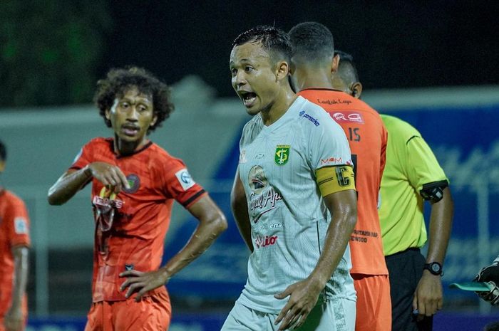 Kapten Persebaya Surabaya, Arif Satria.