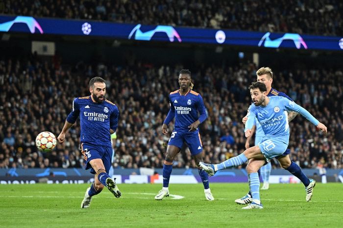 Manchester City dan Real Madrid bermain ketat pada leg pertama semifinal Liga Champions 2021-2022 dengan The Citizens unggul 4-3.