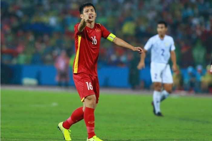 Kapten Timnas U-23 Vietnam, Do Hung Dung pada laga kedua grup A SEA Games 2021 lawan Filipina di Stadion Viet Tri, Phu Tho, Minggu (8//5/2022)