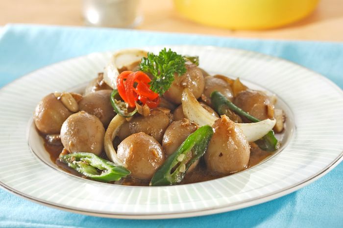 Resep telur puyuh teriyaki untuk menu sarapan enak di rumah.