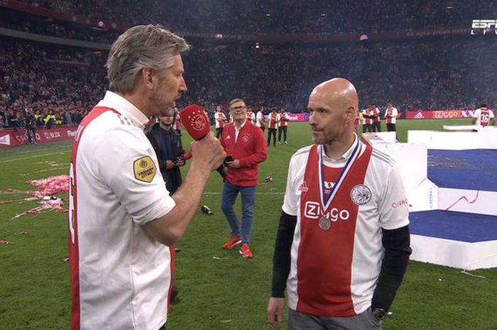 CEO Ajax, Edwin van der Sar, memberi salam perpisahan untuk Erik ten Hag setelah Ajax memastikan gelar Eredivise 2021-2022 pada Rabu (11/5/2022) waktu setempat atau Kamis dini hari WIB.