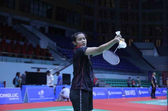 Pebulu tangkis tunggal putri Indonesia, Gregoria Mariska Tunjung, sedang melakukan latihan perdana jelang SEA Games 2021 di Bac Giang Gymnasium, Vietnam, Sabtu (14/5/2022).