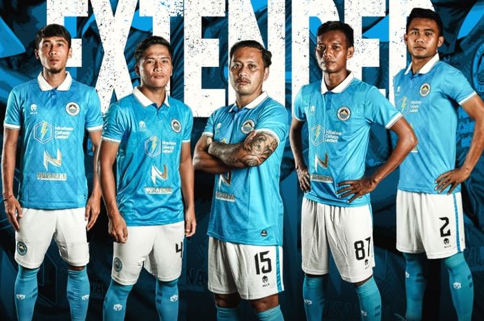 5 wajah lama di Liga 2 2021 yang dipertahankan Sulut United, Dirga Lasut (Gelandang), Daud Kotulus (Gelandang), M. Wahyu Fitriyanto (Gelandang), Yudi Khoeruddin (Bek), dan Danie Pratama (Bek).