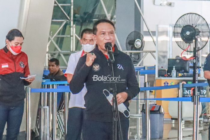Menteri Pemuda dan Olahraga Republik Indonesia, Zainudin Amali, sedang memberikan sambutan di Terminal 3 Bandara Soekarno Hatta, Tangerang, Banten, 24 Mei 2022.