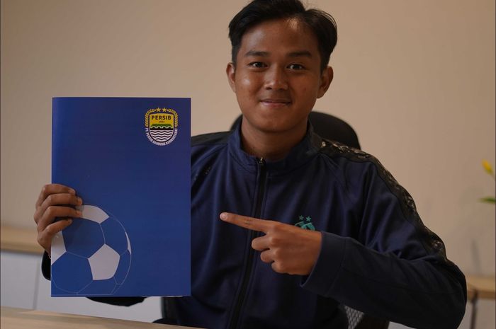 Pemain baru Persib Bandung, Robu Darwis.