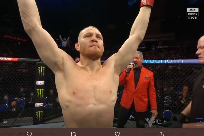 Jack Della Maddalena sukses mengalahkan Ramazan Emeev di UFC 275, Minggu (12/6/2022) di Singapura.