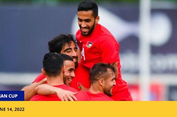 Para pemain Palestina merayakan gol ke gawang Timnas Filipina pada laga Grup B Kualifikasi Piala Asia 2023.