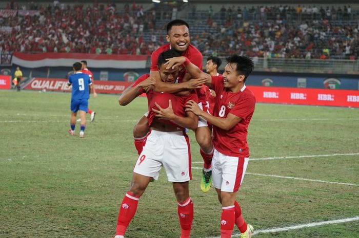 Selebrasi Dimas Drajad saat merayakan gol pertama Timnas Indonesia atas Nepal