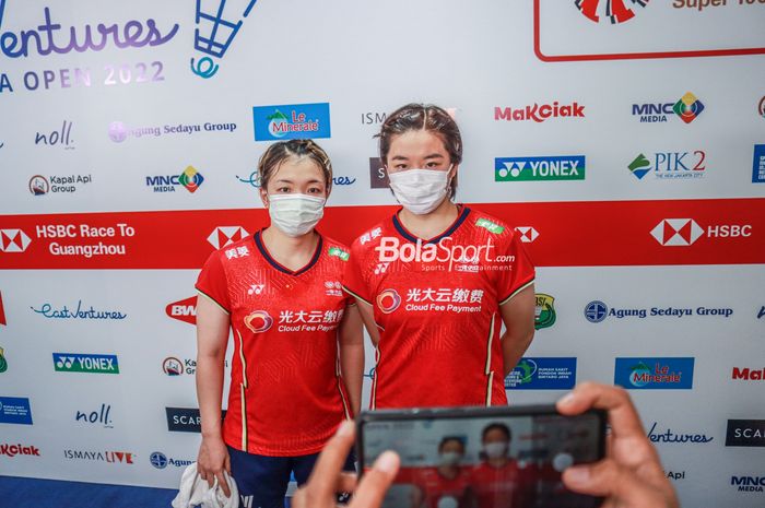 Atlet bulutangkis ganda putri China, Chen Qing Chen dan Jia Yifan lagi-lagi membuat wakil Jepang merana usai melangkah ke final Kejuaraan Dunia 2022.