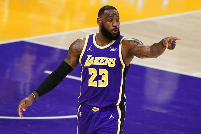 Bintang LA Lakers, LeBron James yang mengukir rekor sebagai pencetak poin terbanyak sepanjang masa di NBA memiliki perjalanan karier yang luar biasa. 