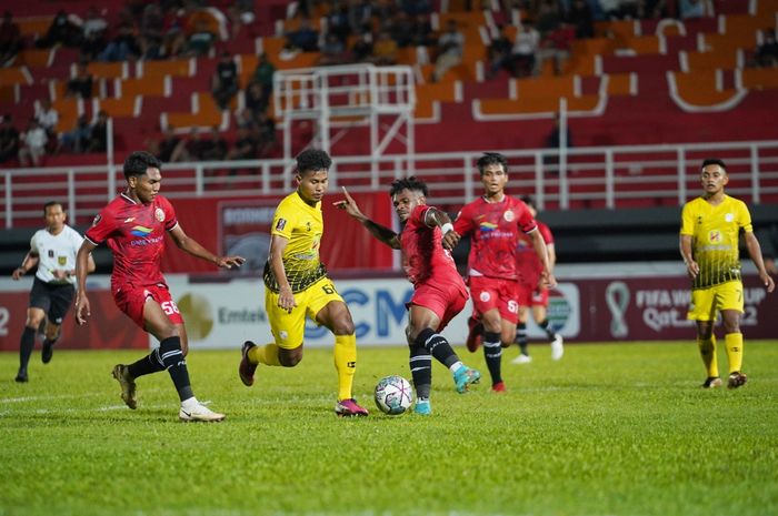 Susana pertandingan antara Persija Jakarta vs Barito Putera pada ajang Piala Presiden 2022 di Stadion Segiri, Samarinda, Sabtu (18/6/2022).