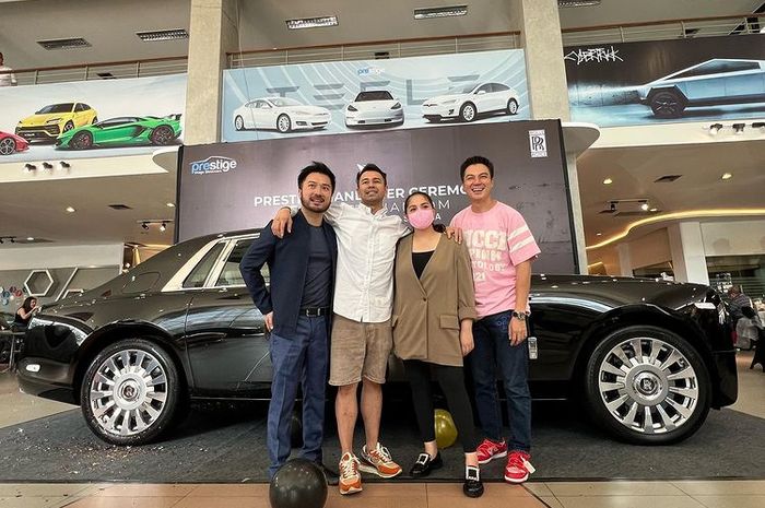 Cuma Ada 5 di Indonesia, Baim Wong Takjub Lihat Mobil Baru Raffi Ahmad