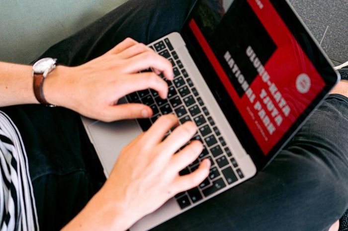 Bagaimana Cara Download Dan Install Canva Di Laptop Bobo