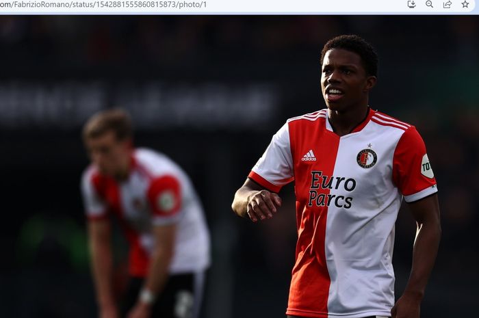 Bek kiri Feyenoord, Tyrell Malacia, akan segera bergabung dengan Manchester United.
