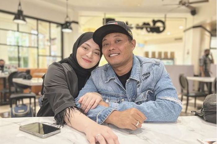 Meski Rumah Tangganya Kerap Diterpa Isu Tak Sedap, Nathalie Holscher