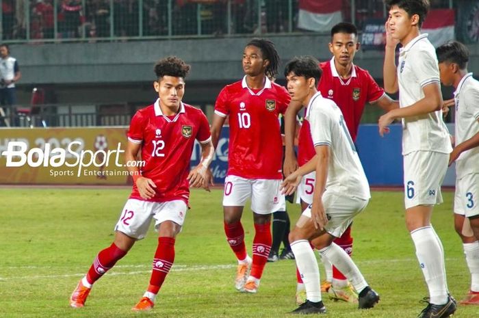 Timnas U-19 Indonesia vs Thailand pada Piala AFF U-19 2022 di Stadion Patriot Chandrabhaga, Rabu (6/7/2022).