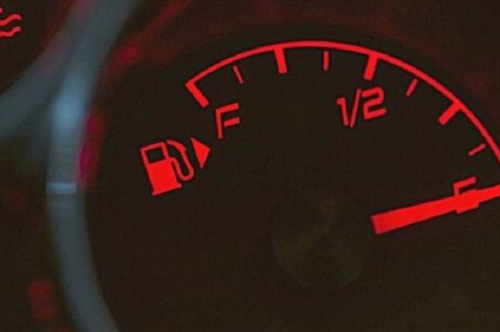 Mudik Idul Adha 2022, Indikator Bensin Mobil Sudah di E Haruskah Panik?