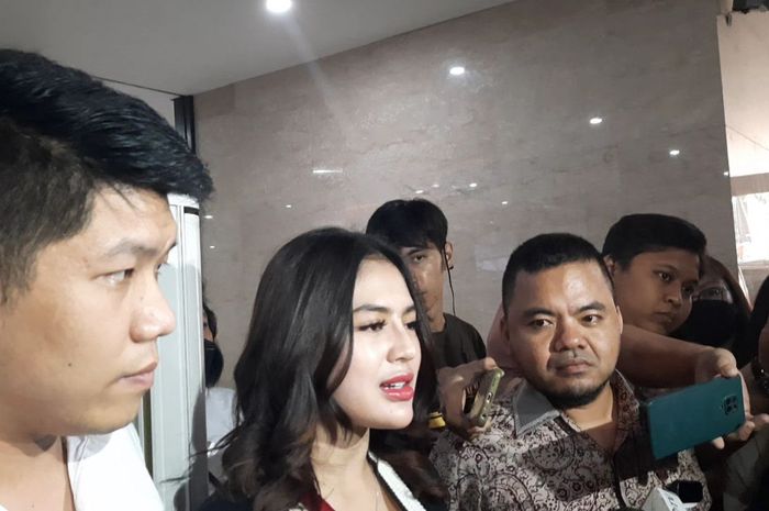 Iqlima Kim saat ditemui Grid.ID di Mabes Polri, Jakarta Selatan, Kamis (7/7/2022).