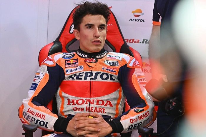 Marc Marquez yang saat ini sedang dalam situasi cukup buruk bersama Honda karena harus menepi di MotoGP 2022.