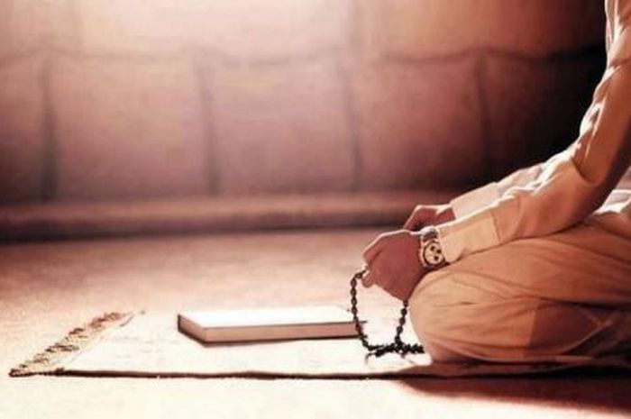 Bacaan Doa Setelah Sholat Maghrib Sesuai Ajaran Rasulullah, Lengkap