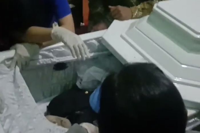 Bak Tabuh Genderang Perang, Keluarga Brigadir Yosua Sampai Berani