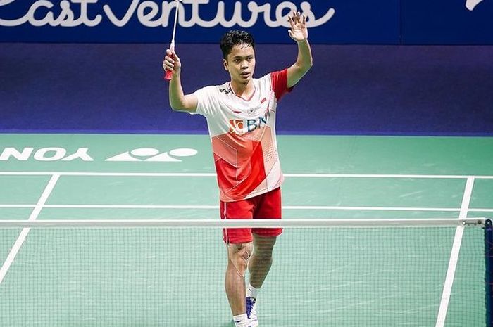 Salah satu wakil Indonesia yang lolos ke babak semifinal BWF Singapore Open 2022 adalah Anthony Sinisuka Ginting.