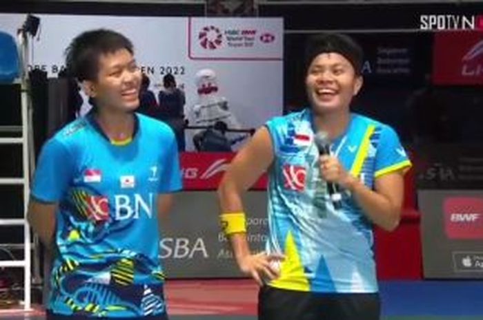 Apriyani Rahayu/SIti Fadia Silva Ramadhanti menjadi juara setelah mengalahkan Zhang Shu Xiang/Zheng Yu (China) pada final di Singapore Indoor Stadium, Singapura, Minggu (17/7/2022). 
