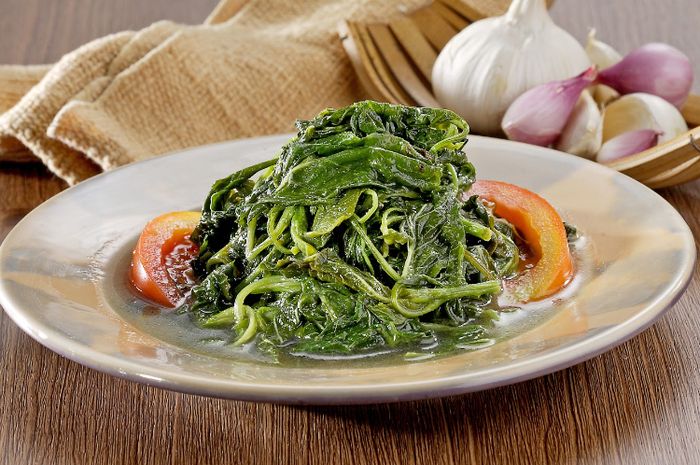 Sayur Bayam Tumis