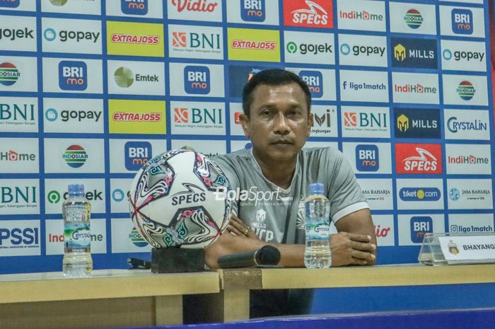 Pelatih Bhayangkara FC, Widodo Cahyono Putro, saat sedang memberikan keterangan kepada awak media di Stadion Wibawa Mukti, Cikarang, Jawa Barat, 23 Juli 2022.