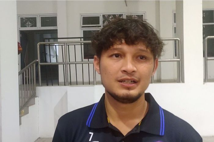 Syamsir Alam  dalam laga PSIS Semarang Vs RANS Nusantara FC dalam laga perdana Liga 1 2022-2023, di Stadion Jatidiri, Semarang, Jawa Tengah, Sabtu (23/7/2022).