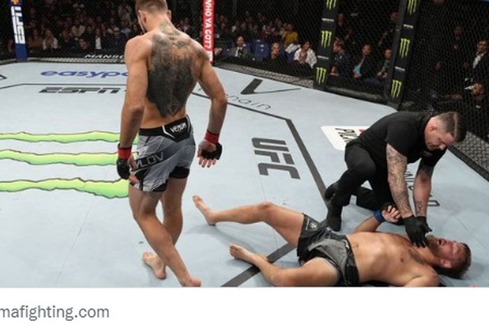 Alexander Gustafsson mengalami kekalahan KO dari Nikita Krylov dalam laga UFC London, Minggu (24/7/2022) WIB.