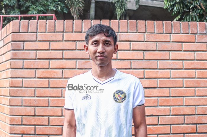 Pelatih timnas amputasi Indonesia atau Garuda INAF, Bayu Guntoro, saat ditemui awak media di Lapangan Serena Hills, Karang Tengah, Jakarta Selaran 27 Juli 2022.