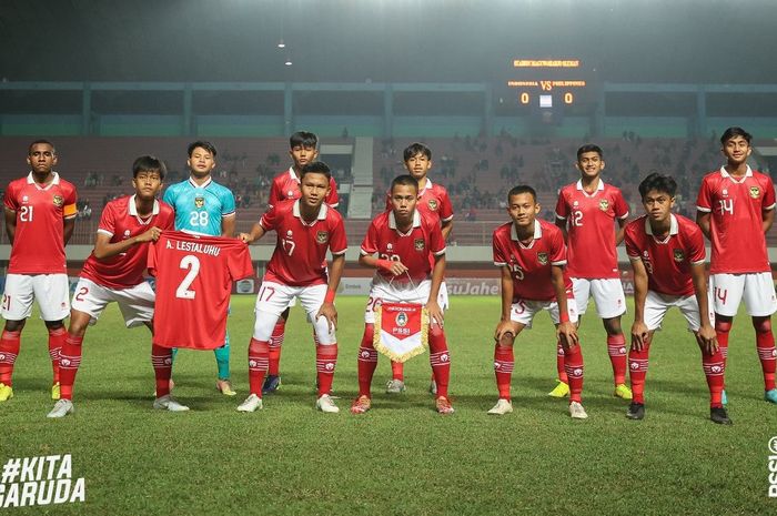 Skuad timnas U-16 Indonesia saat menghadapi Filipina pada fase grup Piala AFF U-16 2022.