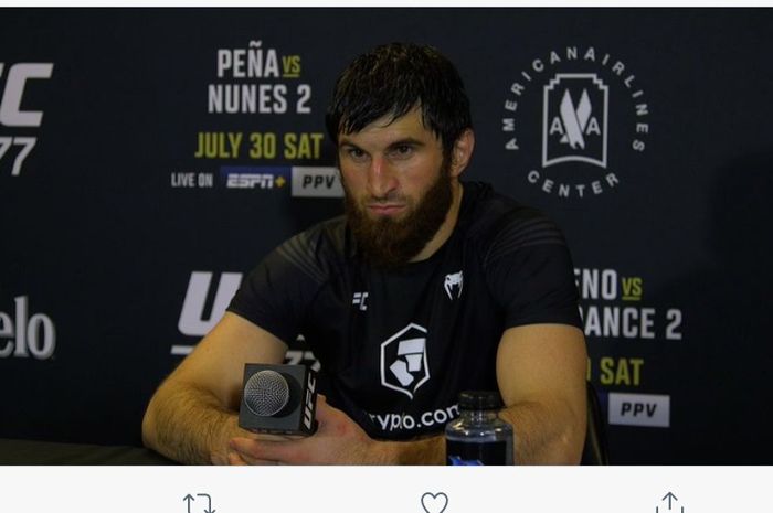 Jagoan kelas berat ringan UFC, Magomed Ankalaev, tanggapi tantangan Jamahal Hill kepada Jan Blachowicz.