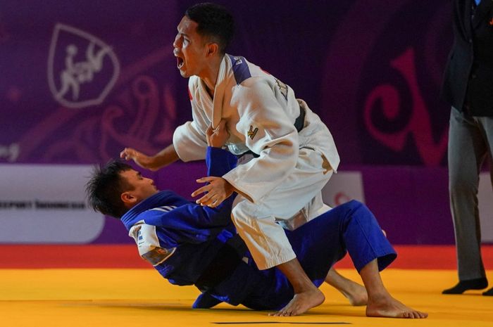 Bayu Pangestu Aji melawan Viet Tu Nguyen di ajang ASEAN Para Games 2022, di Tirtonadi Convention Hall, Selasa (2/8/2022)