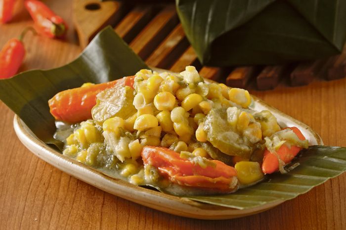 Sajian botok jagung bumbu kunci enak untuk menu makan malam.