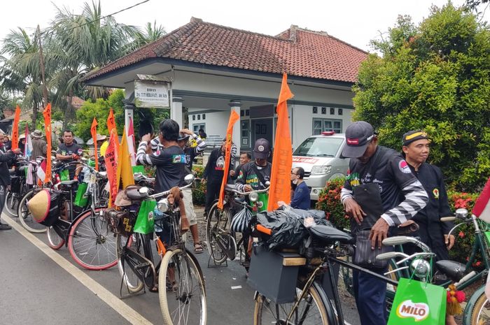 Para pecinta sepeda ontel, atau ontelis, berencana melakukan aksi Ontel Cinta Tanah Air (OCTA) 