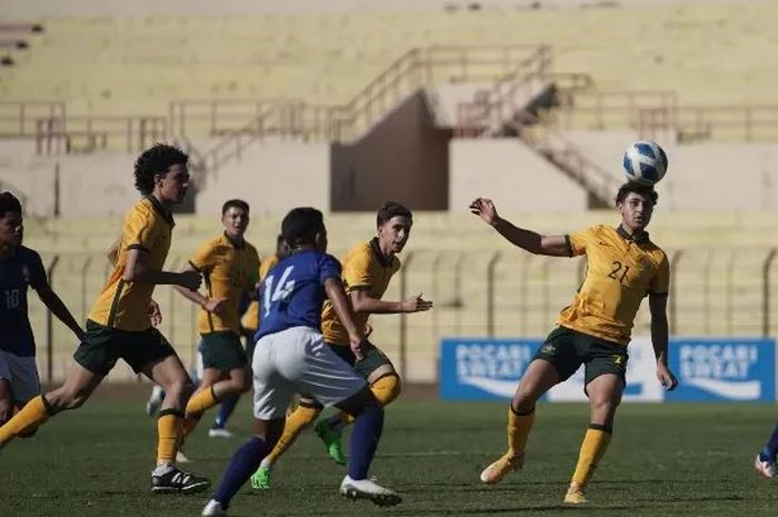 Aksi para pemain Australia saat berlaga di Piala AFF U-16 2022.