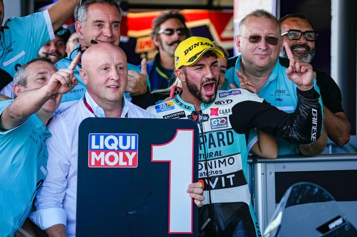 Dennis Foggia menyingkap sosok yang menginspirasi salipan yang membantunya memenangi Moto3 Inggris 2022