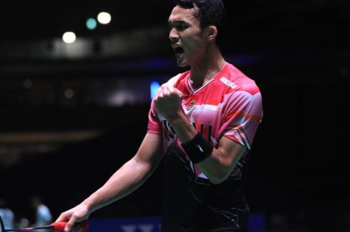 Tunggal putra Indonesia, Jonatan Christie diprediksi bisa mengalahkan Viktor Axelsen di Denmark Open 2022.