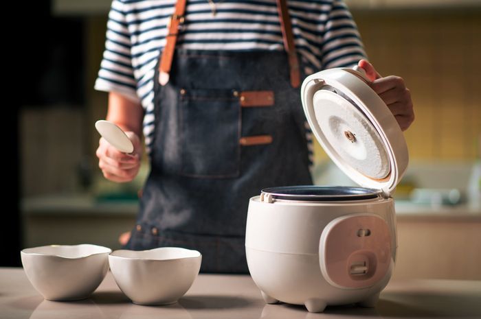 Jangan Lakukan Ini Kalau Tak Mau Rice Cooker Cepat Rusak