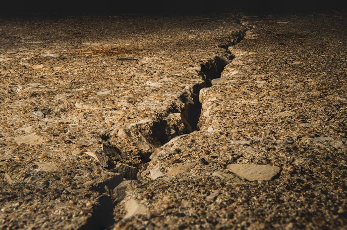 Mengapa Pergerakan Lempeng Bumi Menyebabkan Terjadinya Bencana Gempa mengapa-pergerakan-lempeng-bumi-menyebabkan-terjadinya-bencana-gempa