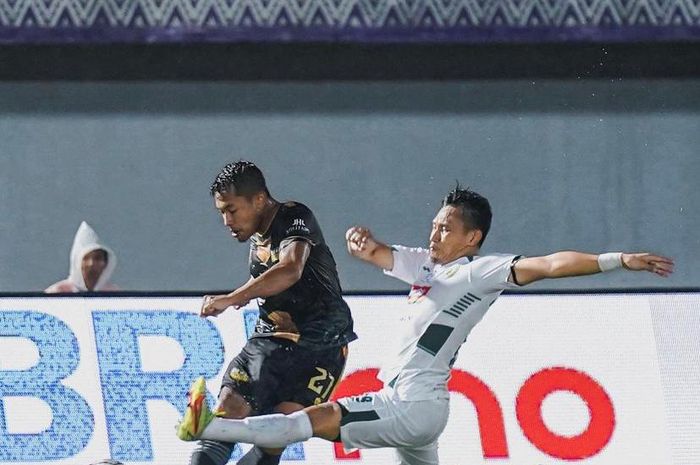 Duel pekan kedelapan Liga 1 2022/2023 antara Dewa United vs PSS Sleman berlangsung di Stadion Indomilk Arena, Tangerang, Minggu (4/9/2022).