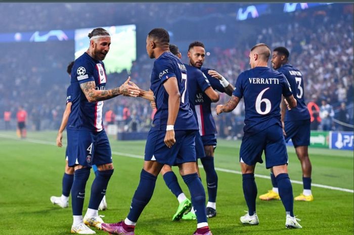 Paris Saint-Germain berhasil mengawali Liga Champions 2022-2023 dengan memetik kemenangan atas rival di Grup H, Juventus pada matchday pertama.