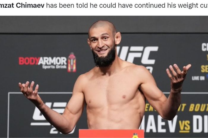 Nama Khamzat Chimaev tak dimasukan eks juara, Jamahal Hill dalam daftar lima petarung UFC paling hebat menurutnya.