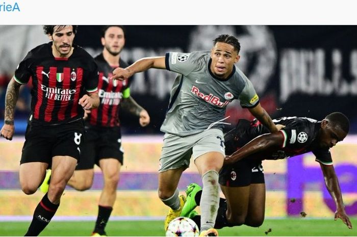 AC Milan dilaporkan tertarik untuk memboyong Noah Okafor (tengah) sebagai pengganti jangka panjang Zlatan Ibrahimovic dan Olivier Giroud.