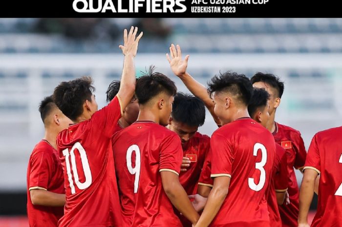 Timnas U-20 Vietnam melakoni Kualifikasi Piala Asia U-20 2023 di Stadion Gelora Bung Tomo, Surabaya.